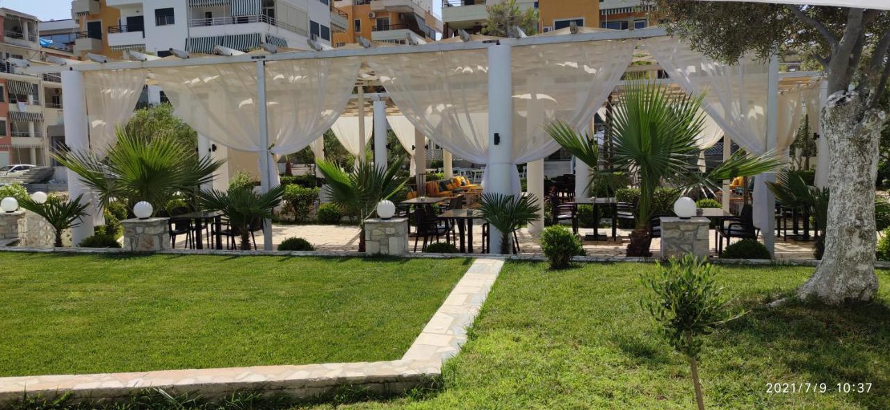 Luxury Beach Apartment In Qerret Golem  Exterior foto